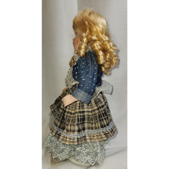 17 Inch Handcrafted Collector's Edition Genuine Porcelain Doll - Picture 4 of 6